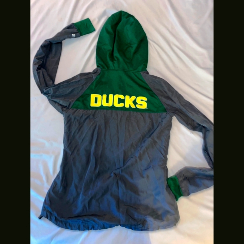 Nice Fitted Orgeon Ducks Jacket